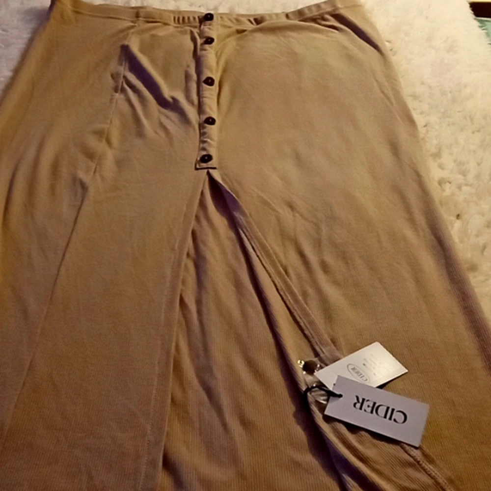 Women's Curvy Size clothing